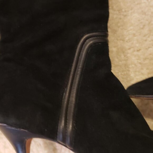 Donald Pliner Suede Boot 10M - Picture 3 of 11